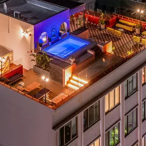 https://the-trade-boutique.hotels-capetown.com