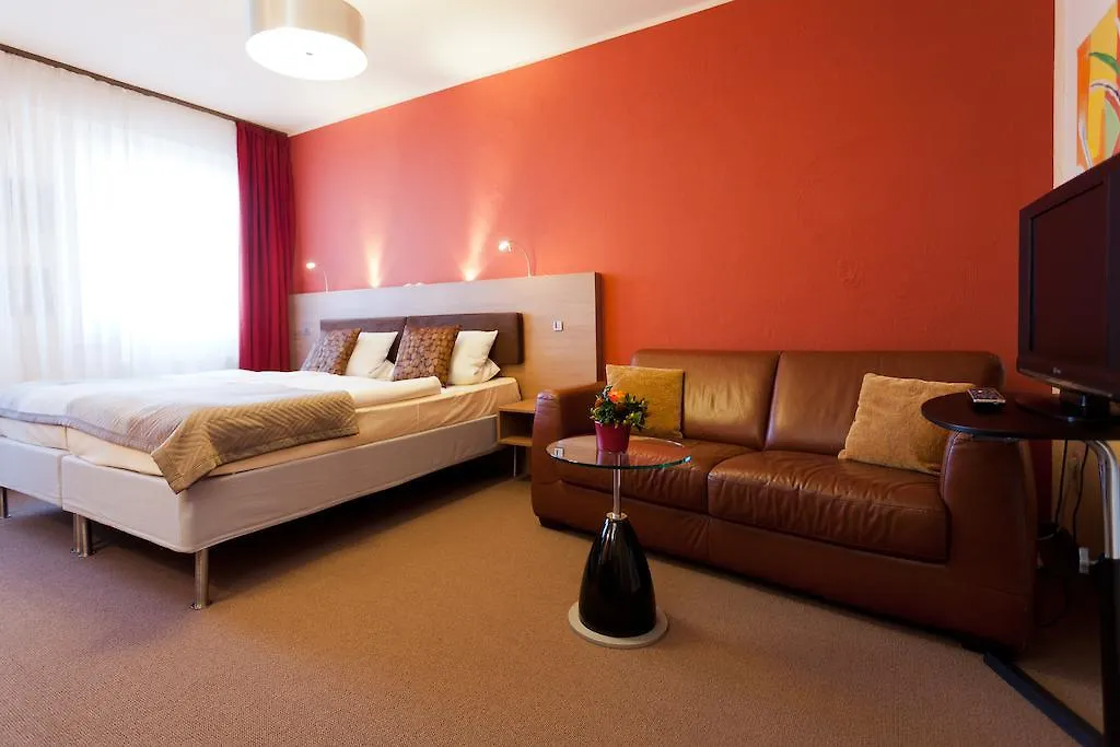 City Hotel Dortmund 3*,